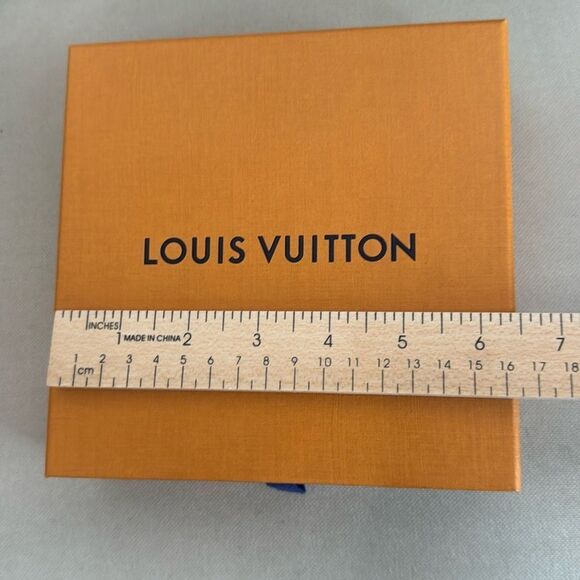 Louis Vuitton Orange Box - Picture 3 of 10